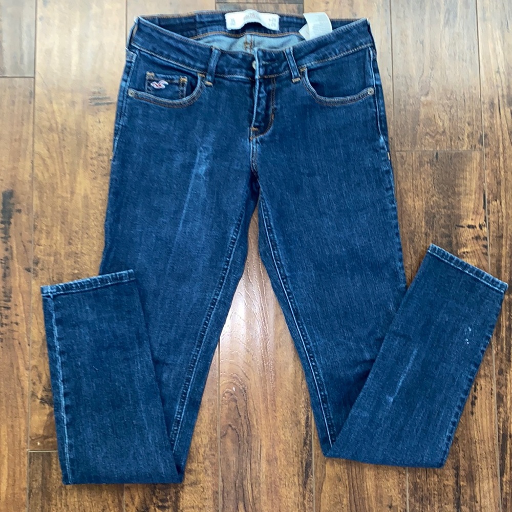 HOLLISTER super skinny jeans 26